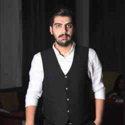 عکس کیانوش استواری