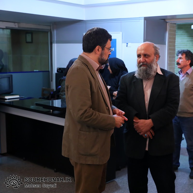 نجابتی: آثار نیرومند به متن نیاز ندارد/ گرافیک کشورمان باید به هویت ایرانی و اسلامی برسد | عکس