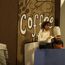 نمایش کمد جادویی عروسک‌ها | عکس