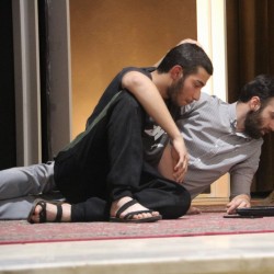 نمایش مسائل پنهان | عکس