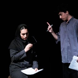 نمایش تک گویی‌های زنانه بر اساس حروف الفبا | عکس