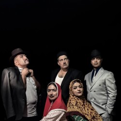 نمایشنامه‌خوانی جعفرخان از فرنگ آمده | عکس