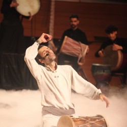 نمایش نمایش موزیکال زیبای طناز ۲ | عکس