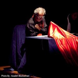 نمایش نمایشنامه خوانی آژی دهاک | عکس