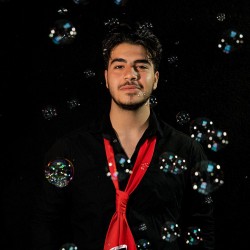 نمایشنامه‌خوانی گرفتار سکون در آنتی اکت | عکس