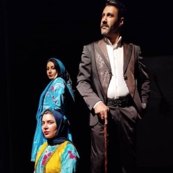 نمایش آرشین مال آلان | عکس