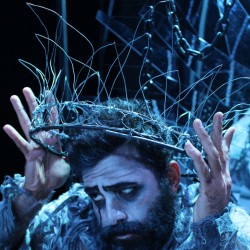 نمایش هملت‌.هملت | عکس