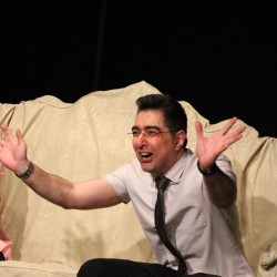 نمایش دروغ | عکس