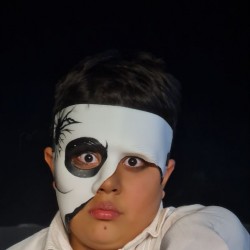 نمایش بچه بودن یا بچه نبودن | عکس