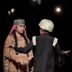 نمایش شب شکار | عکس