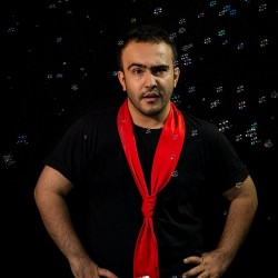 نمایشنامه‌خوانی گرفتار سکون در آنتی اکت | عکس