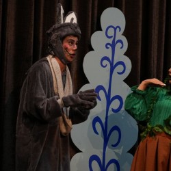 نمایش لبوبو در جنگل مهربانی | عکس