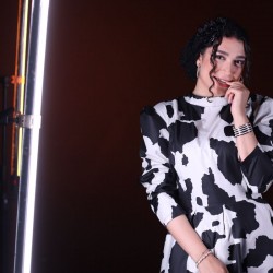 نمایش مهمانی شام | عکس