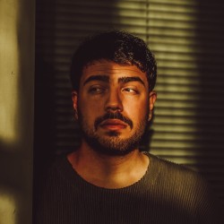 عکس امین شب انگیز