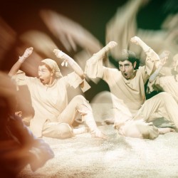 نمایش مرگامرگ | عکس