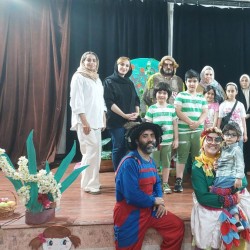 نمایش شاد و موزیکال خرگوش شعبده باز | عکس