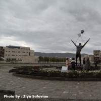 نمایش نهمین جشنواره بین المللی تیاتر خیابانی مریوان | گزارش تصویری تیوال از افتتاحیه نهمین جشنواره بین المللی تئاتر خیابانی مریوان / عکاس: سید ضیاالدین صفویان | عکس