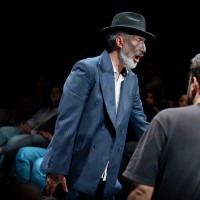 نمایش شب | نخستین اجرای نمایش «شب» در تماشاخانه ایرانشهر روی صحنه رفت | عکس