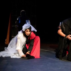 نمایش راز شکست فاتحان | عکس