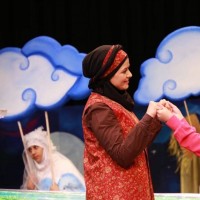 نمایش دنیا و یک روز عجیب | «دنیا و یه روز عجیب» در تالار اندیشه حوزه هنری روی صحنه رفت؛ | عکس