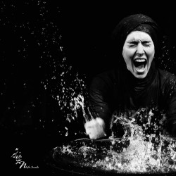 نمایش زخم هایم را بو بکش | عکس