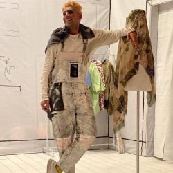 نمایش کمدی جن گیر | عکس