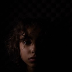 نمایش بی ربط | عکس