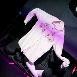 نمایش رهسپار | عکس