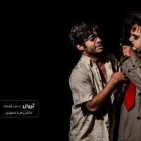 نمایش ٢٣ خنده تا مرگ | گزارش تصویری تیوال از نمایش ٢٣ خنده تا مرگ / عکاس: سید ضیا الدین صفویان | عکس