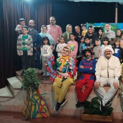 نمایش خرگوش شعبده باز | عکس