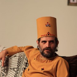 نمایش قجرستون | عکس
