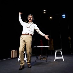 نمایش تاراتینا | عکس