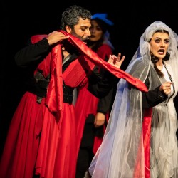 نمایش راز شکست فاتحان | عکس