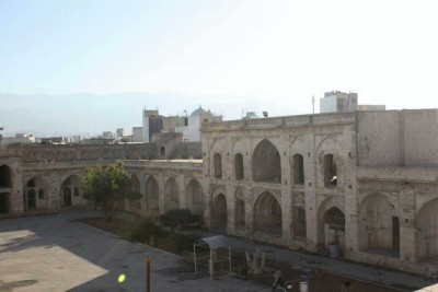 کاروانسرایی در برازجان که زندان مهندس بازرگان بود | عکس
