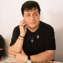 عکس مایکل آگون Michael Agon