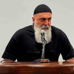 عکس فرهاد دانشور