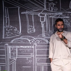 نمایش کمدی خرمگس | عکس