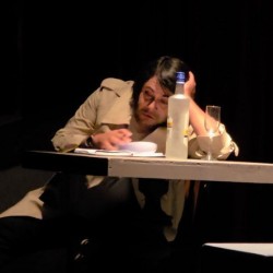 نمایش سلف پرتره‌ی مخدوش آناکارنینا | عکس