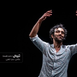 نمایش کلوزآپ | عکس