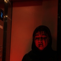 فیلم کوتاه از آیینه | عکس