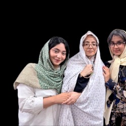 نمایشنامه‌خوانی گردنبند | عکس