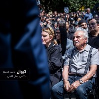 گزارش تصویری تیوال از مراسم تشییع پیکر زنده یاد اکبر عبدی / عکاس: سارا ثقفی | عکس