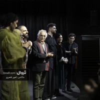 کنسرت-نمایش و تو هم برنگشتی | گزارش تصویری تیوال از مراسم نکوداشت شمس لنگرودی / عکاس: امیر ناصری | عکس