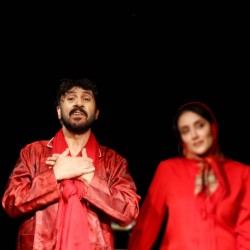 نمایش همه چیز روی میز | عکس