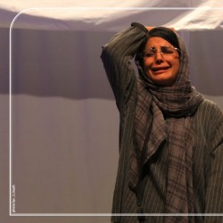 نمایش قرار | عکس