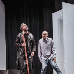 نمایش تهی سران | عکس