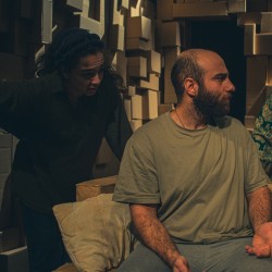 نمایش تاسیان | عکس