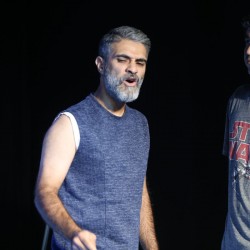 نمایش اسپیدوی قرمز | عکس