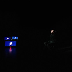 نمایش آیا چشم پس از مدتی به تاریکی عادت می‌کند؟ | عکس