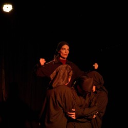 نمایش وار | عکس